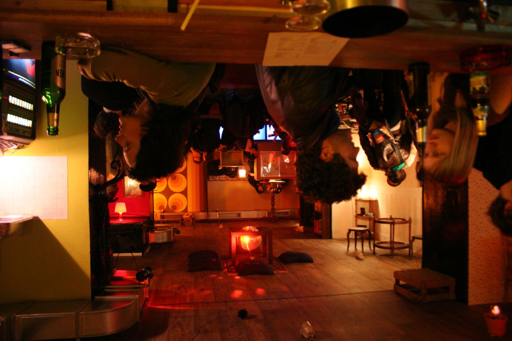 THE NAKED CITY – HOTEL HOKUM!