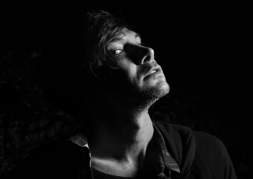 Toby Schmitz Stars In Thom Pain (Based On Nothing)