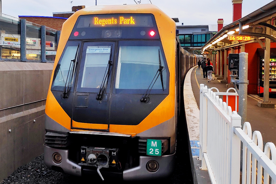 Berejiklian considers restoring T3 train services