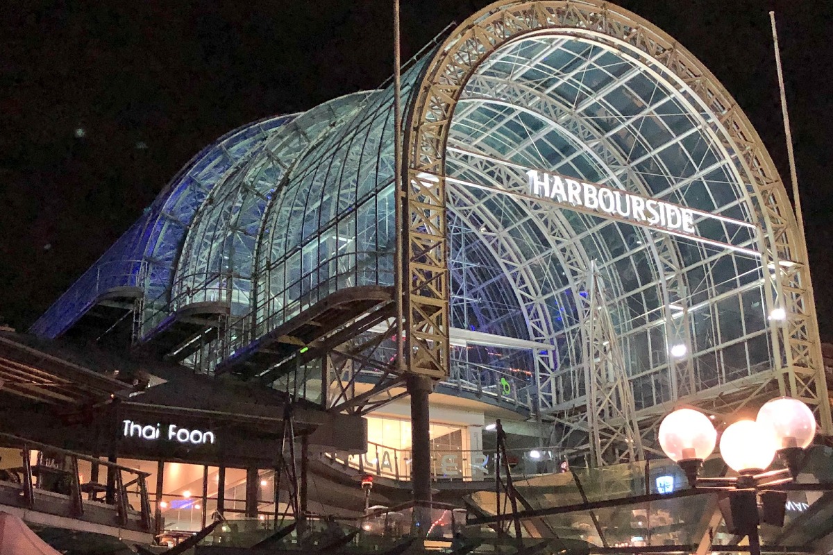 Darling Harbour redevelopment begins, Harbourside Shopping Centre shops and restaurants closed