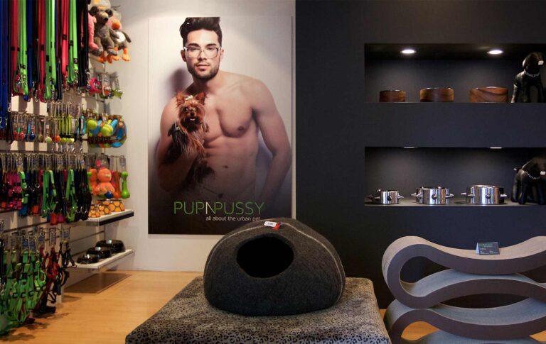 42 PUPNPUSSY 768x485