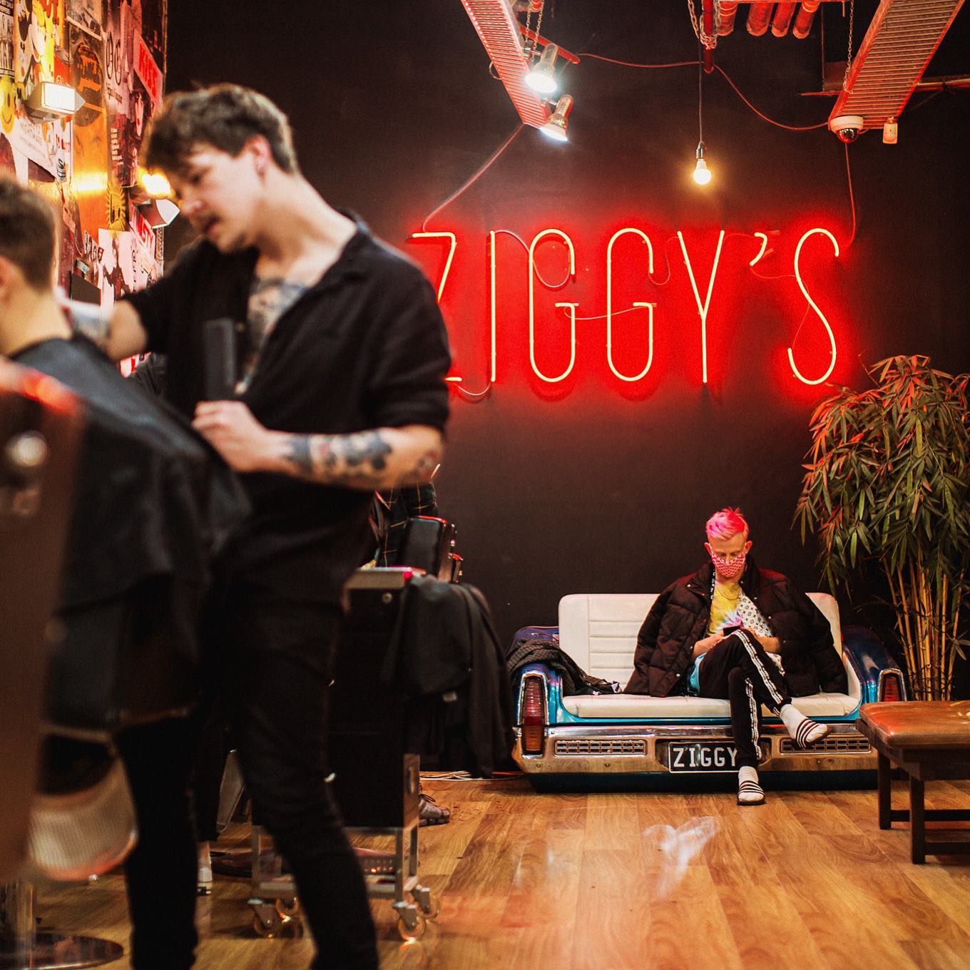 ZIGGY’S BARBER SHOP