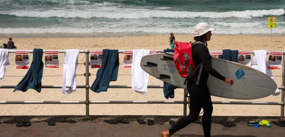 Two men infringed for vandalising tribute to Israeli hostages