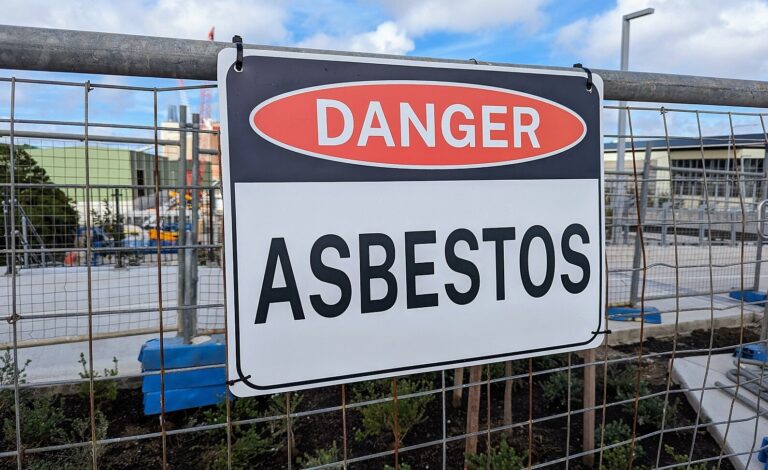 asbestos crisis