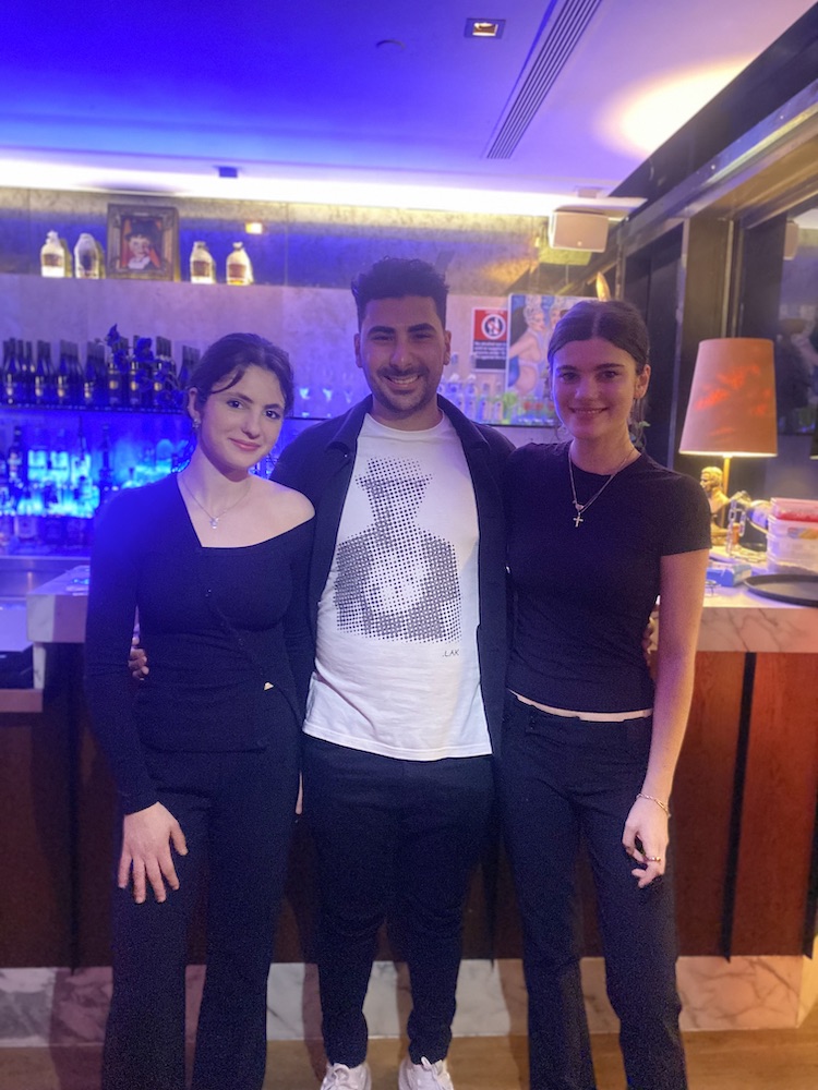 Greek singer Konstantinos Pandelidis and dimitris daughters