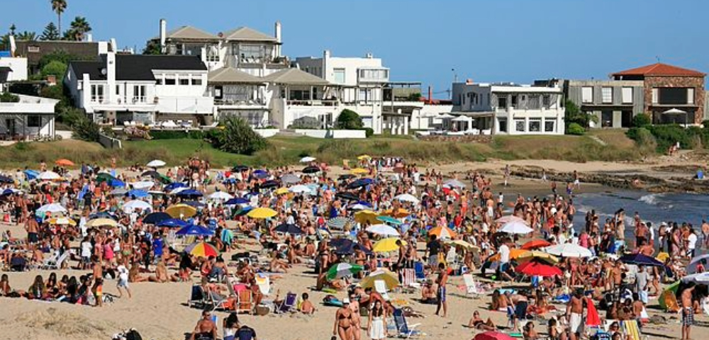 Is It Un-Australian To Reserve Beach Space By Putting Cabanas Up Early?