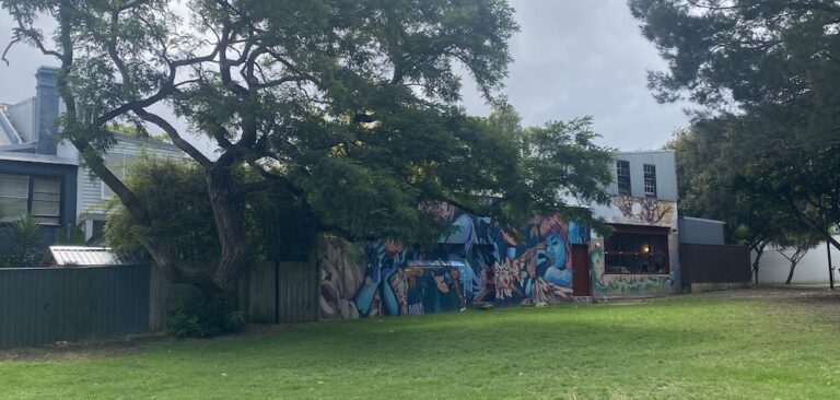 The cafe at the back of Comedor restaurant in Camperdown Memorial Rest Park