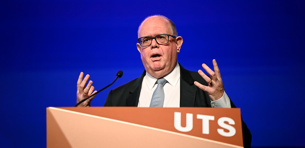 Soaring Incomes of Sydney Universities’ Vice-Chancellors Criticised During Job Cuts