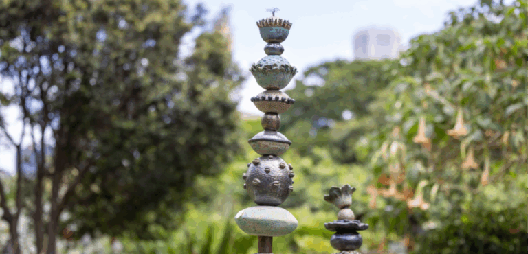 Artisans in the gardens