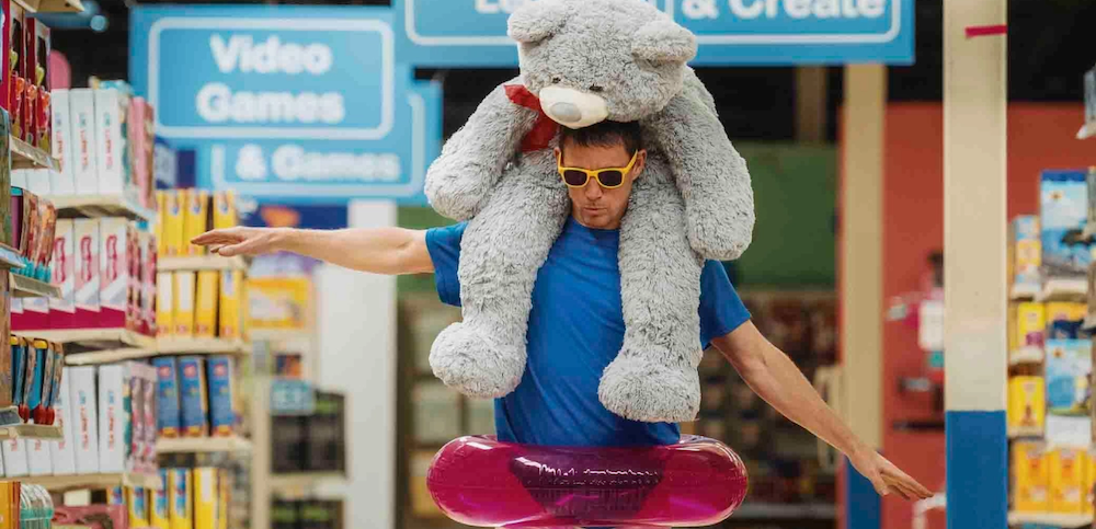Roofman: Channing Tatum Shines As Notorious McDonald’s Robber Jeffrey Manchester