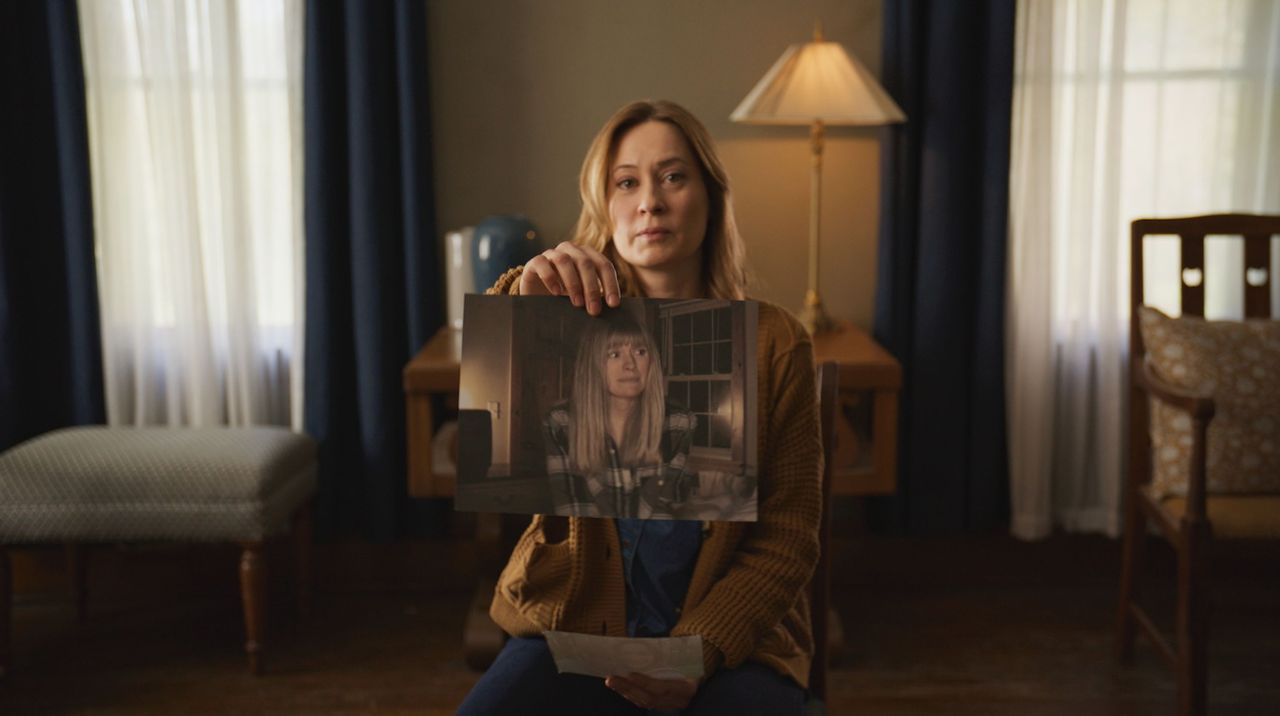 Shelby Oaks: Paranormal Investigators Go Missing In This Truly Unique Horror Film