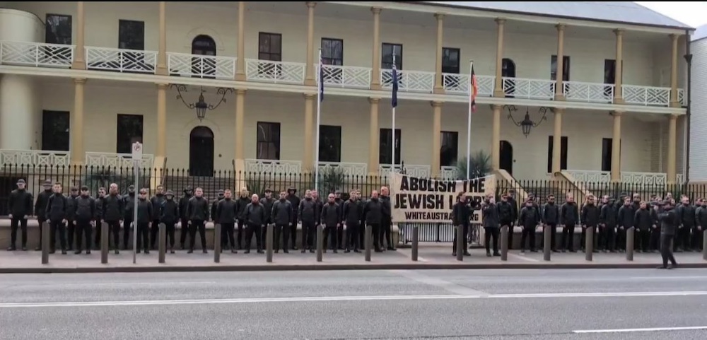 ‘Communication Breakdown’ Blamed For Parliament Neo-Nazi Rally