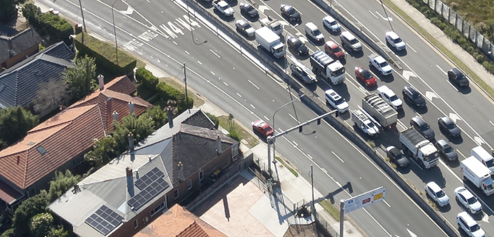 M4 Tunnel’s Traffic Chaos caused by Bulges Found In The Roofing