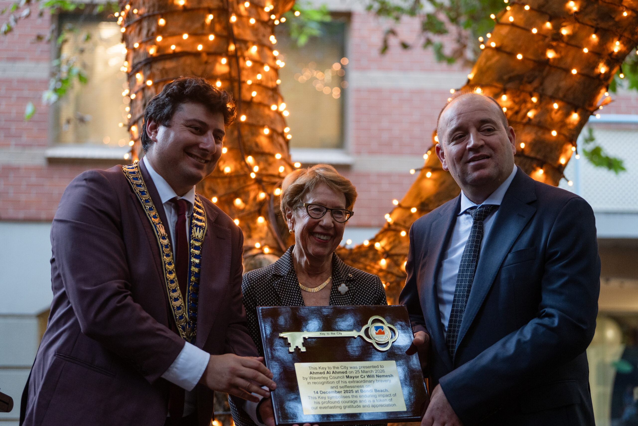 Bondi Beach Hero Ahmed Al Ahmed Awarded Key To The City