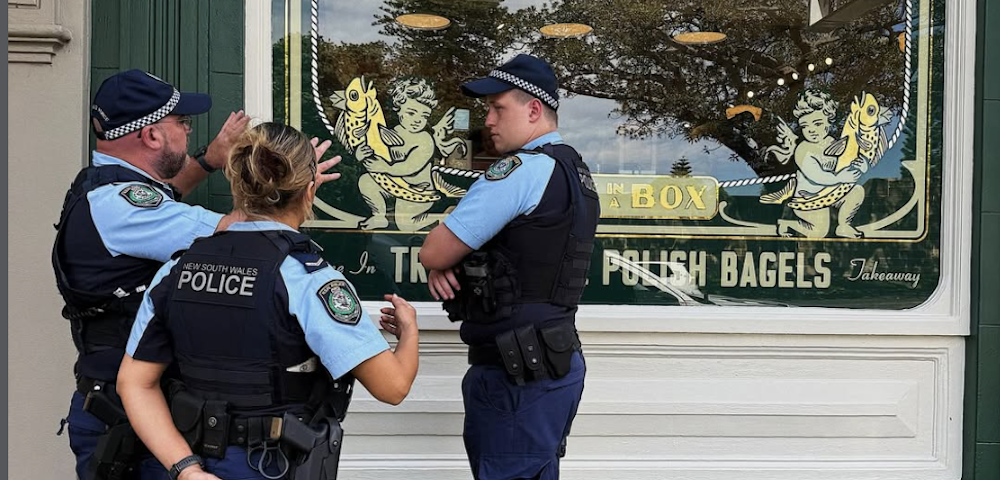 Jewish Bagel Shop In Paddington Graffitied With Swastika