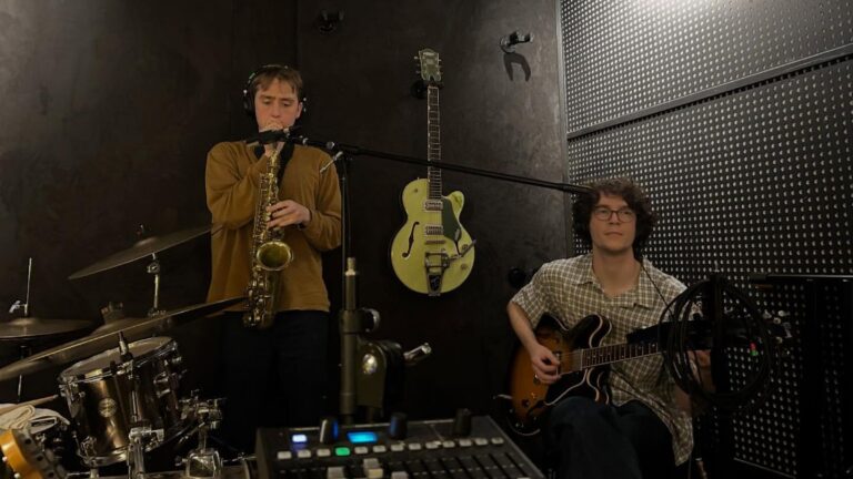 Banana Farm Indie Australian Band Review