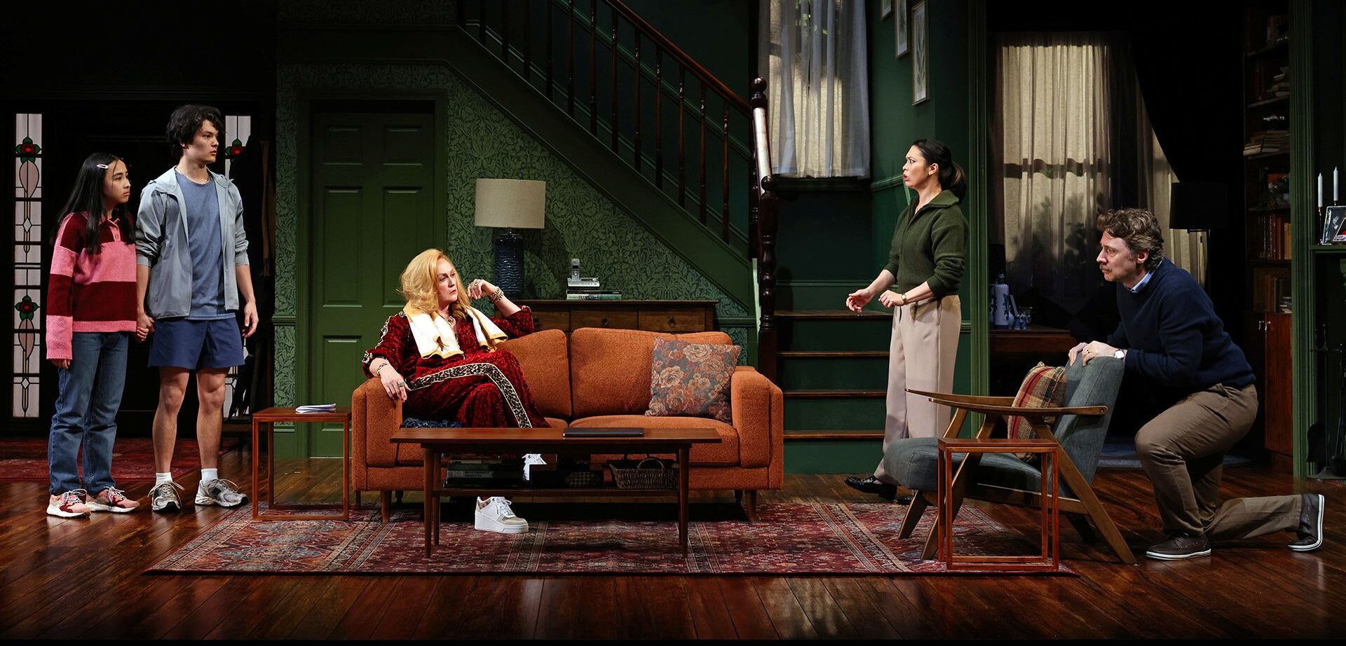 ‘The Unfriend’: STC Elevates This Fun Farce Beyond Its Limits