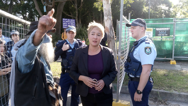 Protestors caged by Westconnex