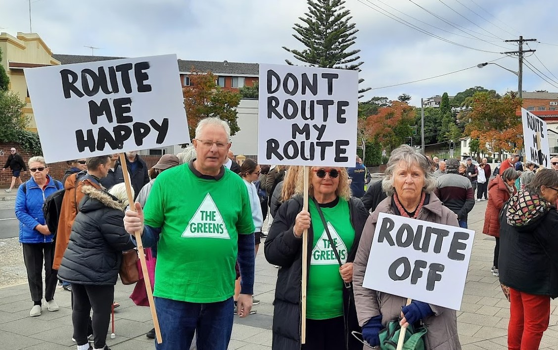 Eastern Suburbs rally against bus cuts and privatisation