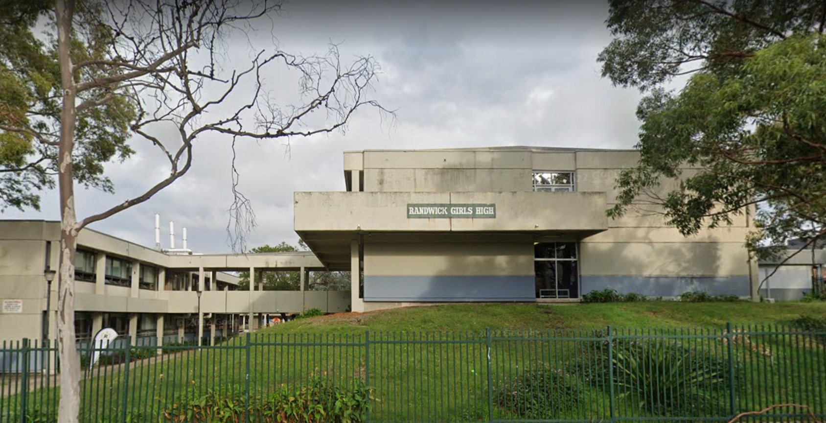 NSW Government reconsiders merging Randwick Girls and Boys High School