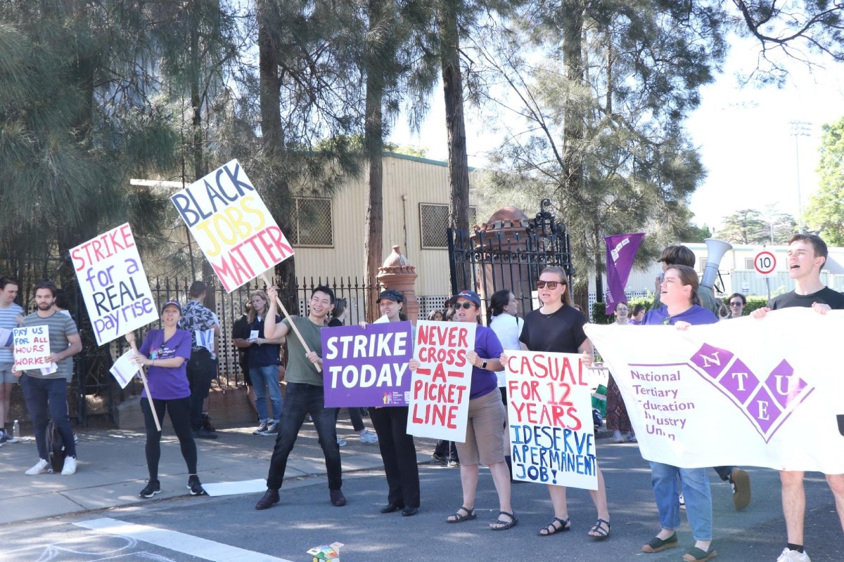 USyd staff go on seventh strike in historic EBA campaign