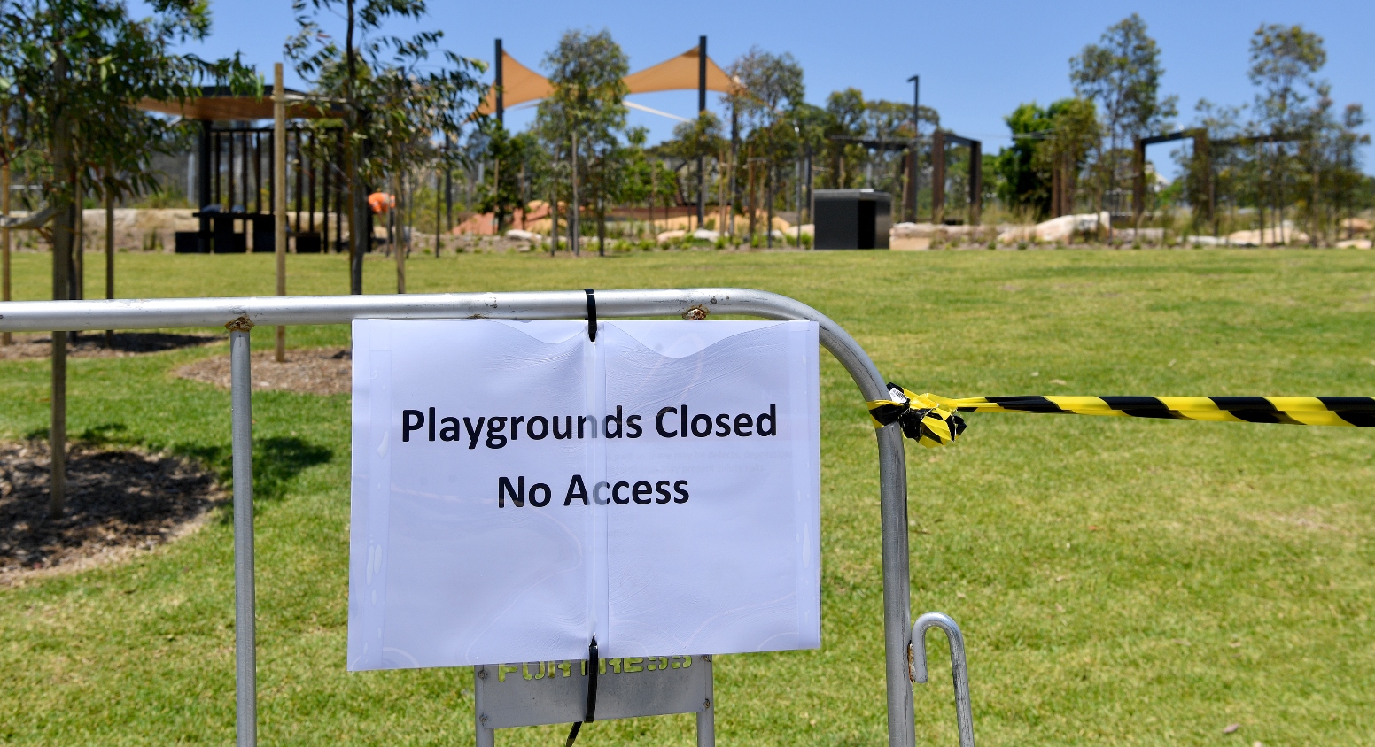 Rozelle Parklands closes after discovery of asbestos in playground