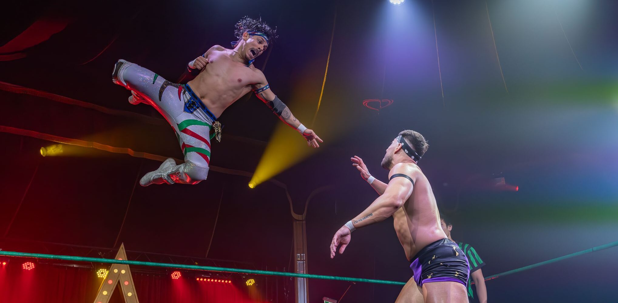 REVIEW: Wrestling in Sydney’s Spiegeltent