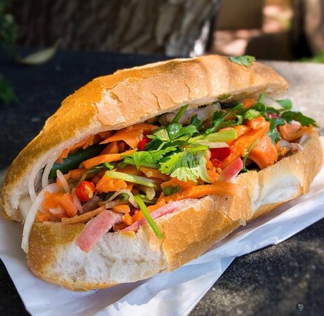 BEST BANH MI